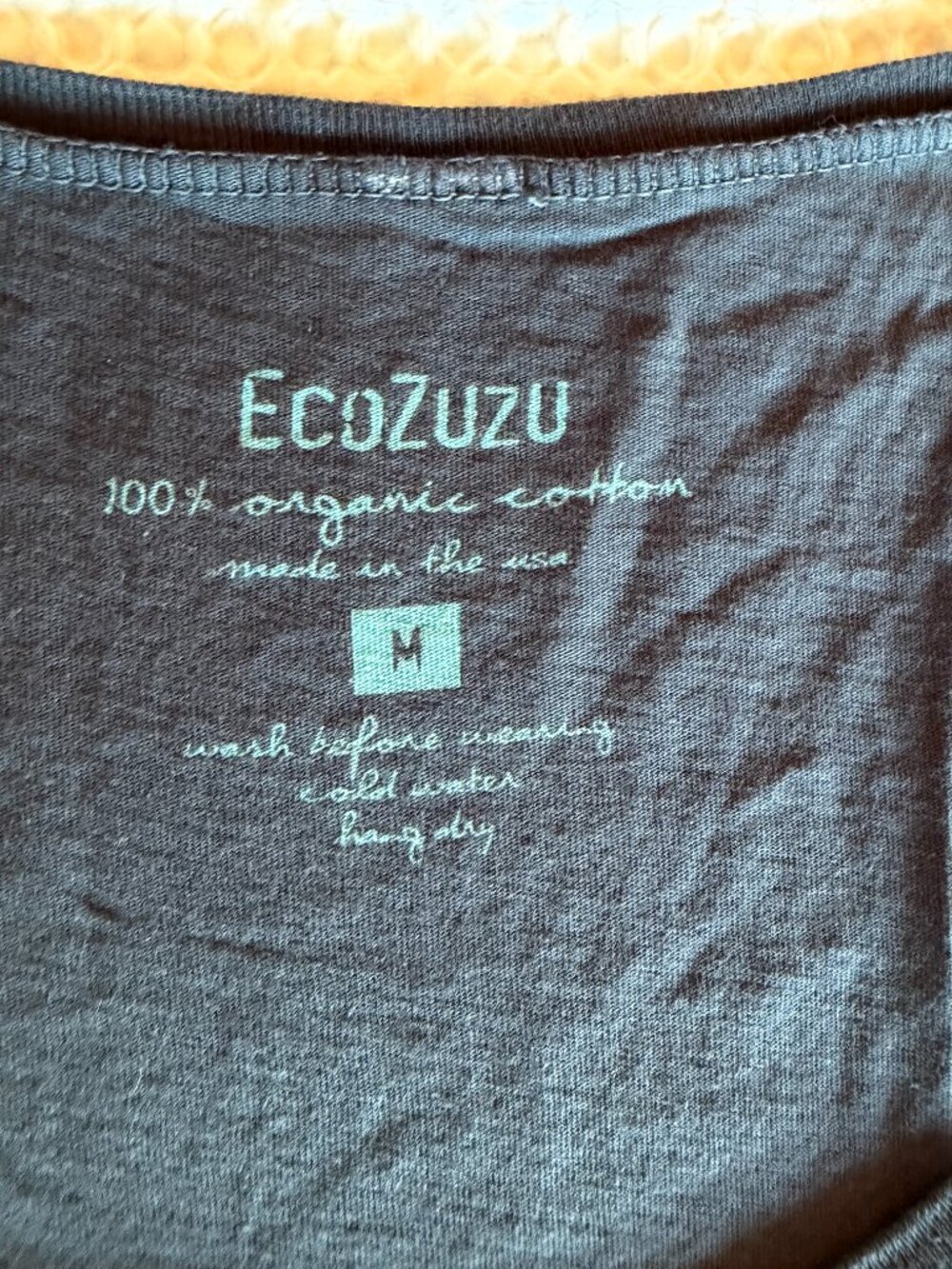 EcoZuzu Organic Cotton Star Graphic Long Sleeve Top Medium - Picture 2 of 3